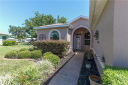 Picture of 1213 Meadowbend Drive, Leesburg, FL 34748