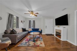 Picture of 1106 NE 9Th Street, Gainesville, FL 32601