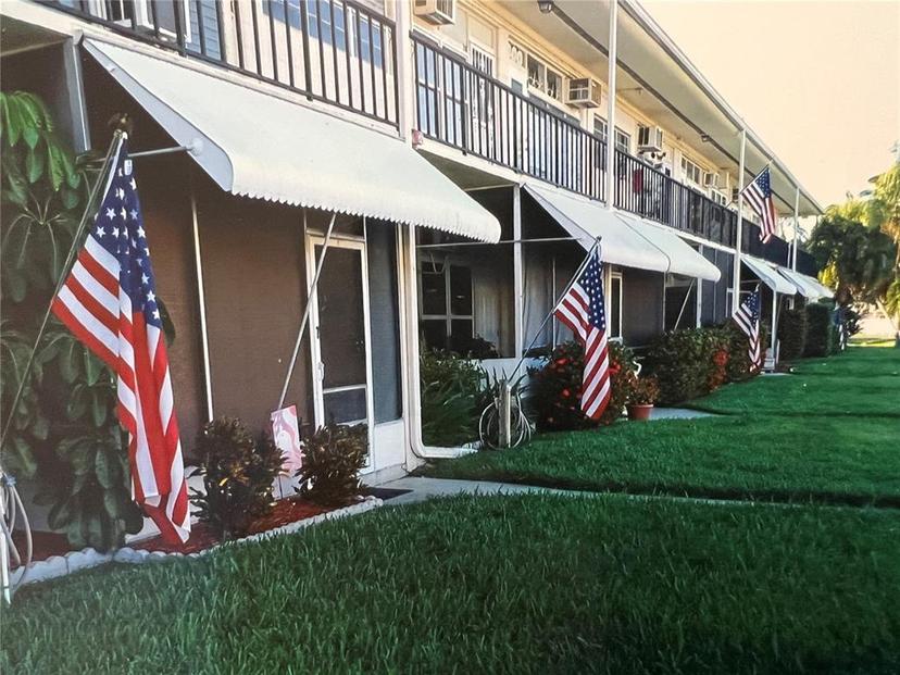Picture of 4001 58Th Street N Unit 18, Kenneth City FL 33709
