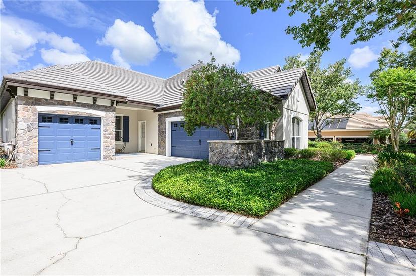 Picture of 25519 Hawks Run Ln, Sorrento FL 32776