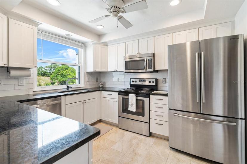 Picture of 5014 Marshfield Road Unit 30, Sarasota FL 34235