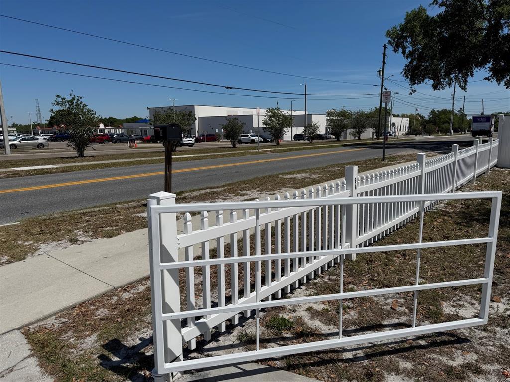 Picture of 8 E Summit Street, Apopka, FL 32712