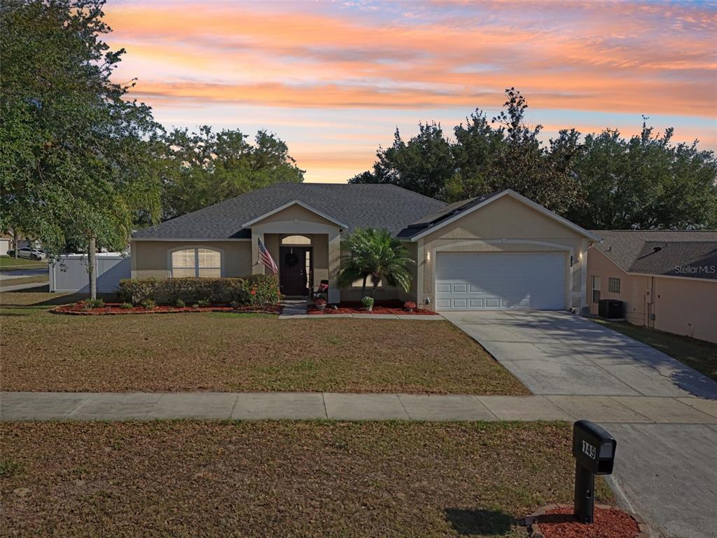 Picture of 149 Southern Breeze Drive, Minneola, FL 34715