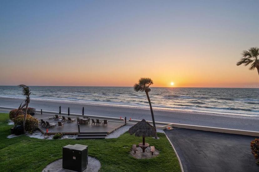 Picture of 3500 Gulf Boulevard Unit 314, Belleair Beach FL 33786