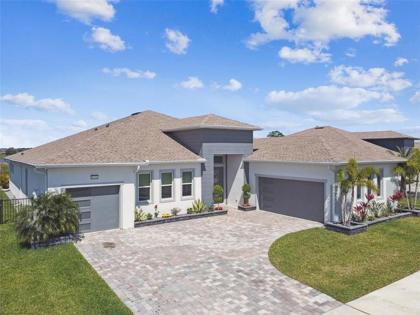Picture of 8936 Sanders Tree Loop, Wesley Chapel FL 33545