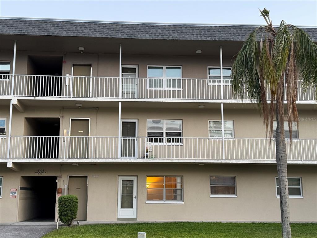 Picture of 5720 13Th Avenue N Unit 106B, St Petersburg, FL 33710