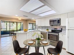 Picture of 6021 Windhover Drive Unit F11, Orlando, FL 32819