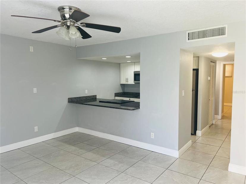Picture of 5820 N Church Avenue Unit 212, Tampa FL 33614