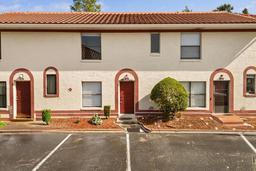 Picture of 1631 Long Ridge Court Unit 268, Orlando, FL 32807