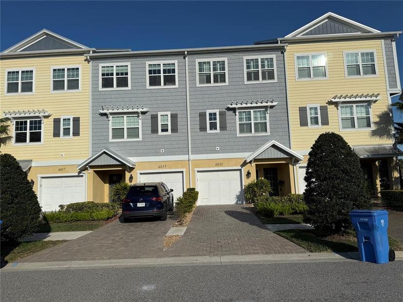 Picture of 4053 Rocky Shores Dr, Tampa FL 33634