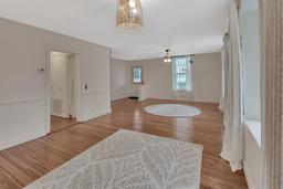 Picture of 310 Main Street, Enterprise, FL 32725
