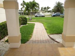 Picture of 10110 Yacht Club Drive, Treasure Island, FL 33706