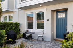 Picture of 845 Burlington Avenue N, St Petersburg, FL 33701