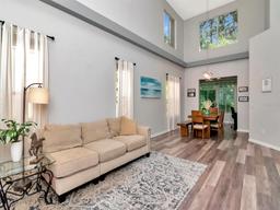 Picture of 10501 Dotham Court, Tampa, FL 33626