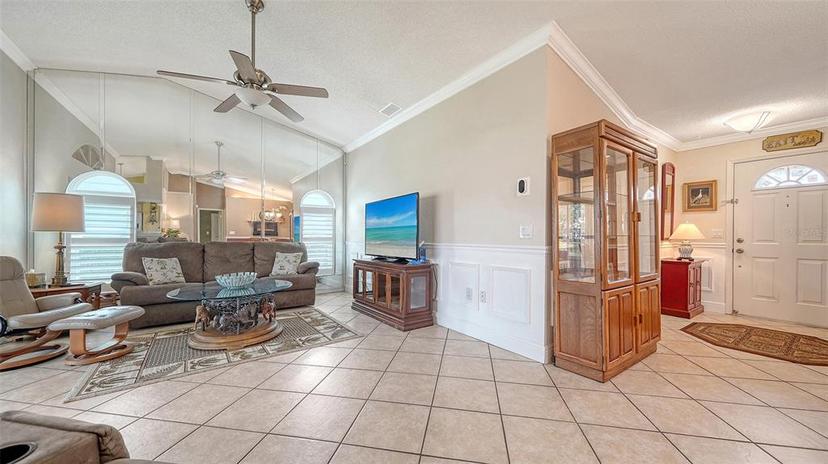 Picture of 4131 Salernes Avenue Unit 3051, Sarasota FL 34233