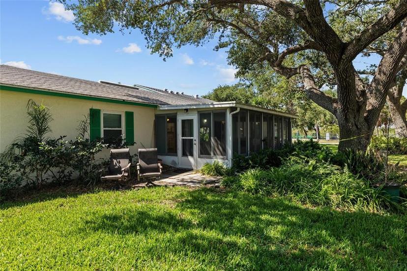 Picture of 3204 40Th Way S Unit B, St Petersburg FL 33711