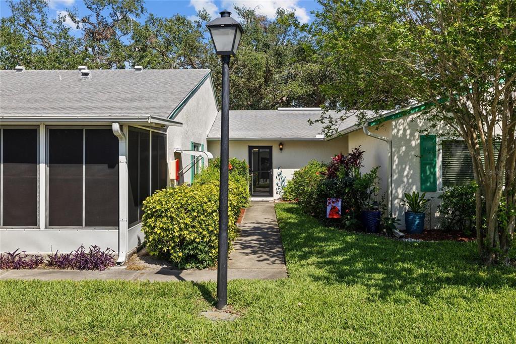 Picture of 3204 40Th Way S Unit B, St Petersburg, FL 33711