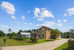 Picture of 9835 SW 80Th Place, Hampton, FL 32044