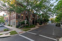 Picture of 120 NE 4Th Street, Gainesville, FL 32601