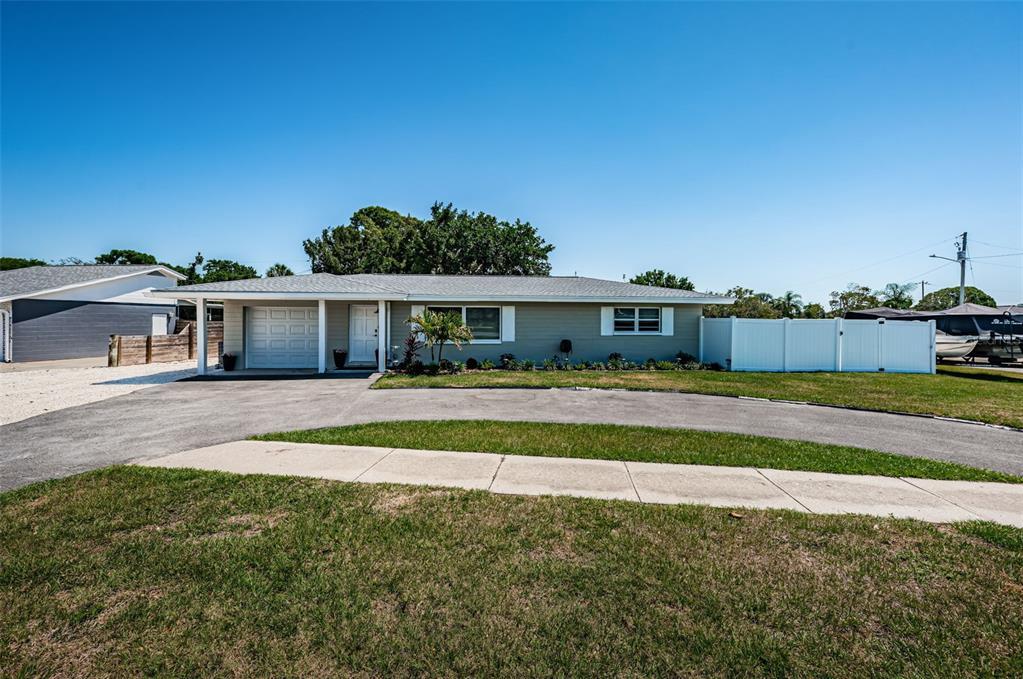 Picture of 8201 Ridge Road, Seminole, FL 33772