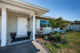Picture of 8201 Ridge Road, Seminole, FL 33772