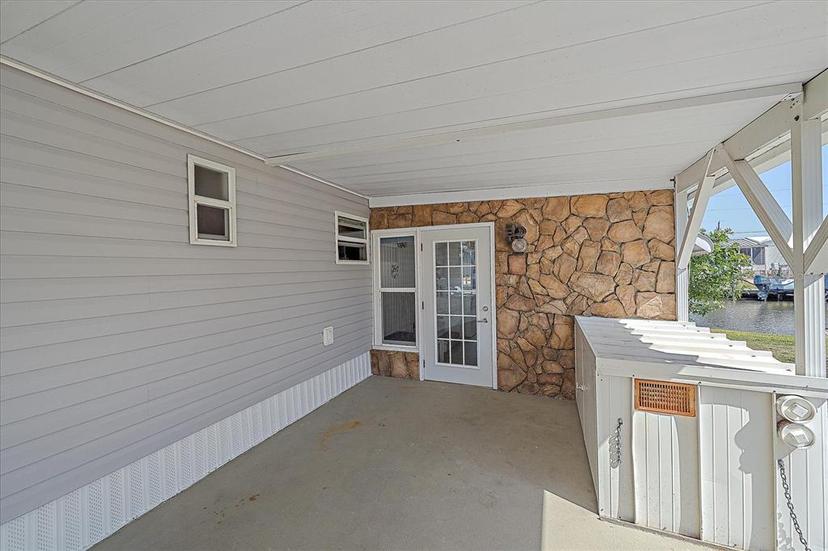 Picture of 286 Nassau Drive, Palmetto FL 34221