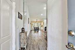 Picture of 2291 Americus Boulevard W Unit 41, Clearwater, FL 33763
