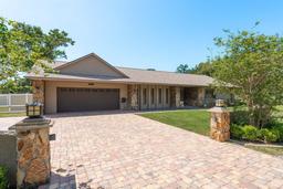 Picture of 113 Garland Circle, Palm Harbor, FL 34683