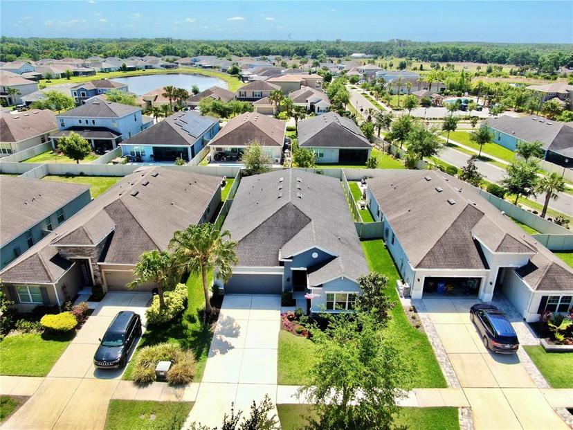 Picture of 17740 Bright Wheat Drive, Lithia FL 33547