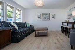 Picture of 466 Sunnyside Drive, Venice, FL 34293