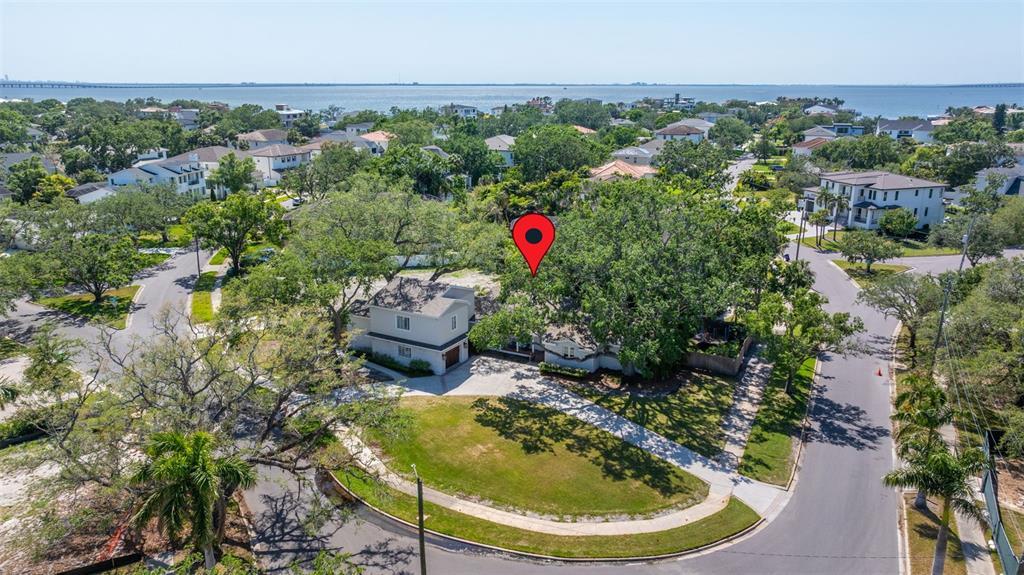 Picture of 5001 W Dickens Avenue, Tampa, FL 33629