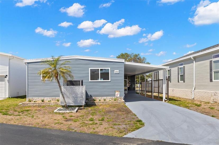Picture of 6852 Mount Quincy Drive Ne Unit 351, St Petersburg FL 33702