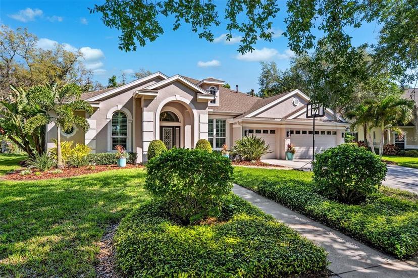 Picture of 15930 Sorawater Drive, Lithia FL 33547