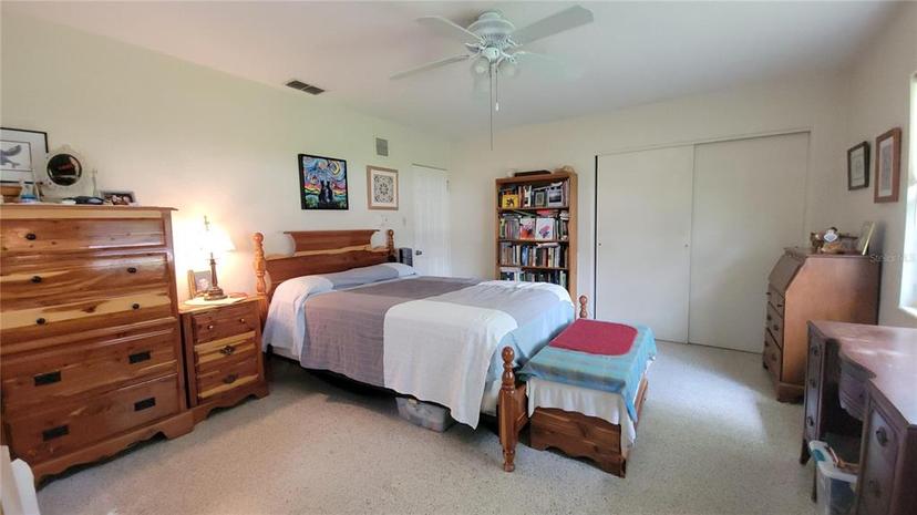 Picture of 6639 Renaldo Way S, St Petersburg FL 33707