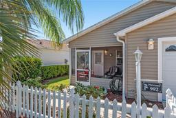 Picture of 992 Pinewood Place, The Villages, FL 32162