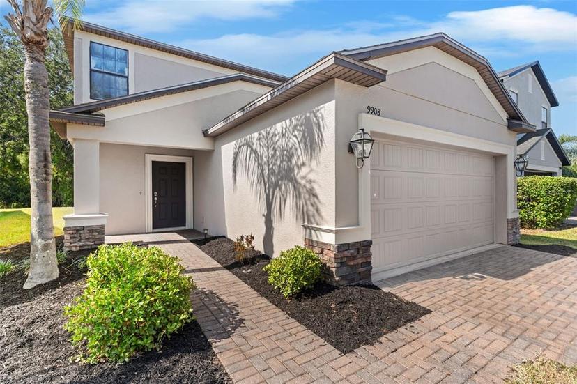 Picture of 9908 Spice Bush Court, Tampa FL 33647