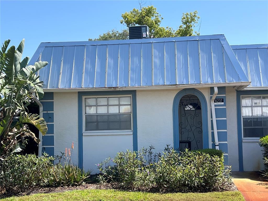 Picture of 4237 Tamargo Drive Unit 4237, New Port Richey, FL 34652