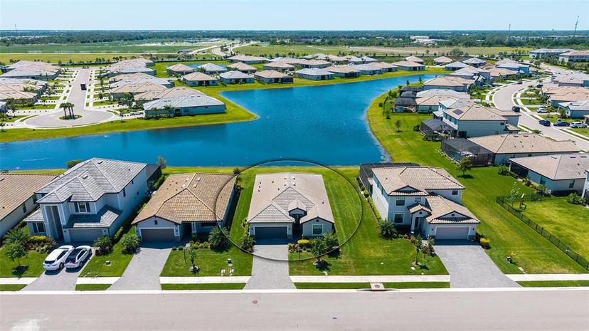 Picture of 15522 Islandwalk Avenue, Bradenton FL 34211