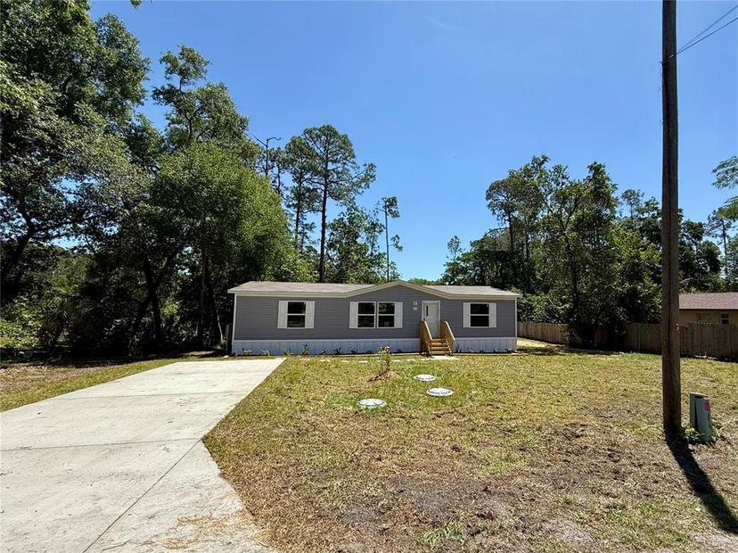 Picture of 43740 Sunset Drive, Paisley FL 32767