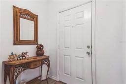 Picture of 252 Elgin Boulevard, Davenport, FL 33897