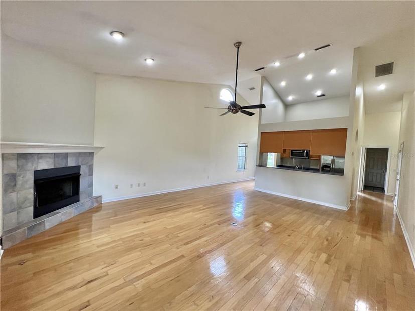 Picture of 11795 Creek Drive, Alachua FL 32615