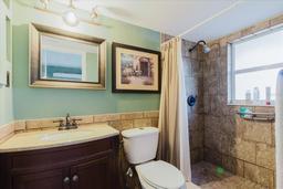 Picture of 14419 Americana Cir Unit 103, Tampa, FL 33613