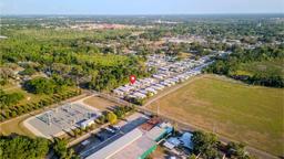 Picture of 1005 Whitehurst Road Unit 91, Plant City, FL 33563