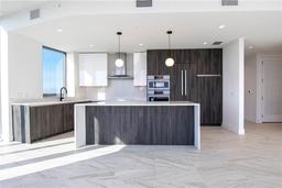 Picture of 777 3Rd Avenue N Unit 1308, St Petersburg, FL 33701