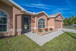 Picture of 10841 Standing Stone Drive, Wimauma, FL 33598