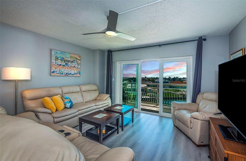 Picture of 4900 Brittany Drive S Unit 502, St Petersburg FL 33715