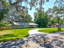 Picture of 203 SE 30Th Avenue, Ocala, FL 34471
