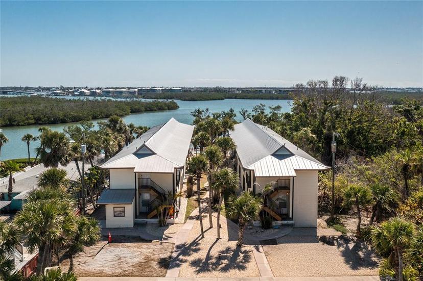 Picture of 2450 N Beach Road Unit 231, Englewood FL 34223