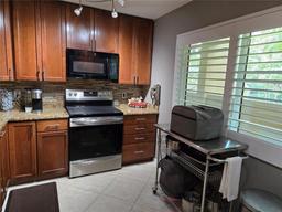 Picture of 3062 Eastland Boulevard Unit 105, Clearwater, FL 33761