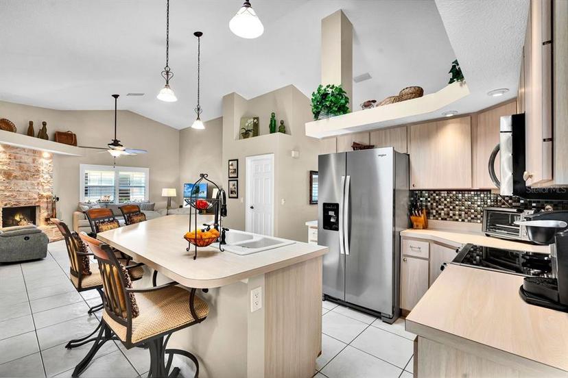 Picture of 1069 Truman Street, Nokomis FL 34275